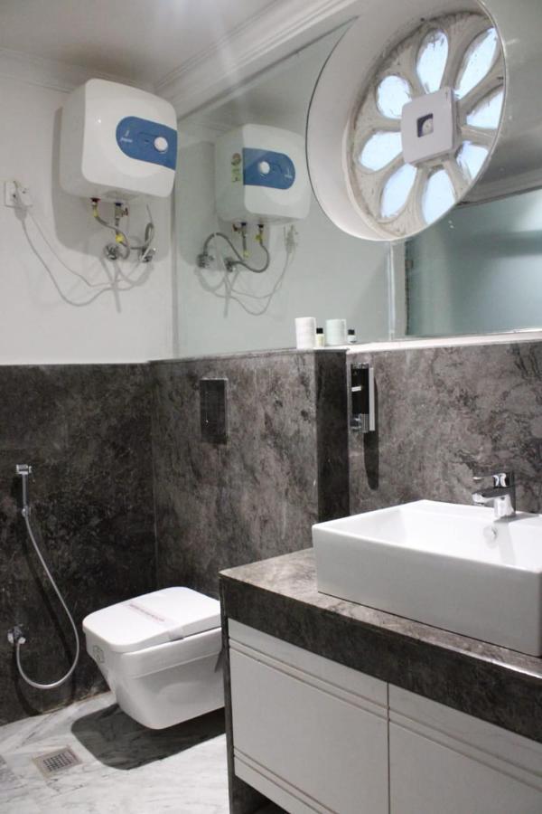 Phoenix - Unmatched Comfort Udaipur Eksteriør billede