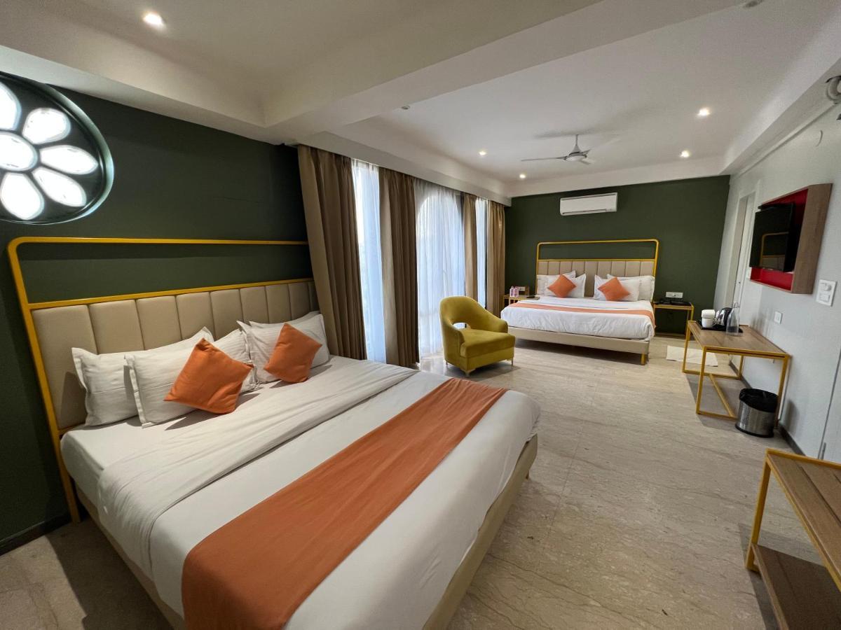 Phoenix - Unmatched Comfort Udaipur Eksteriør billede