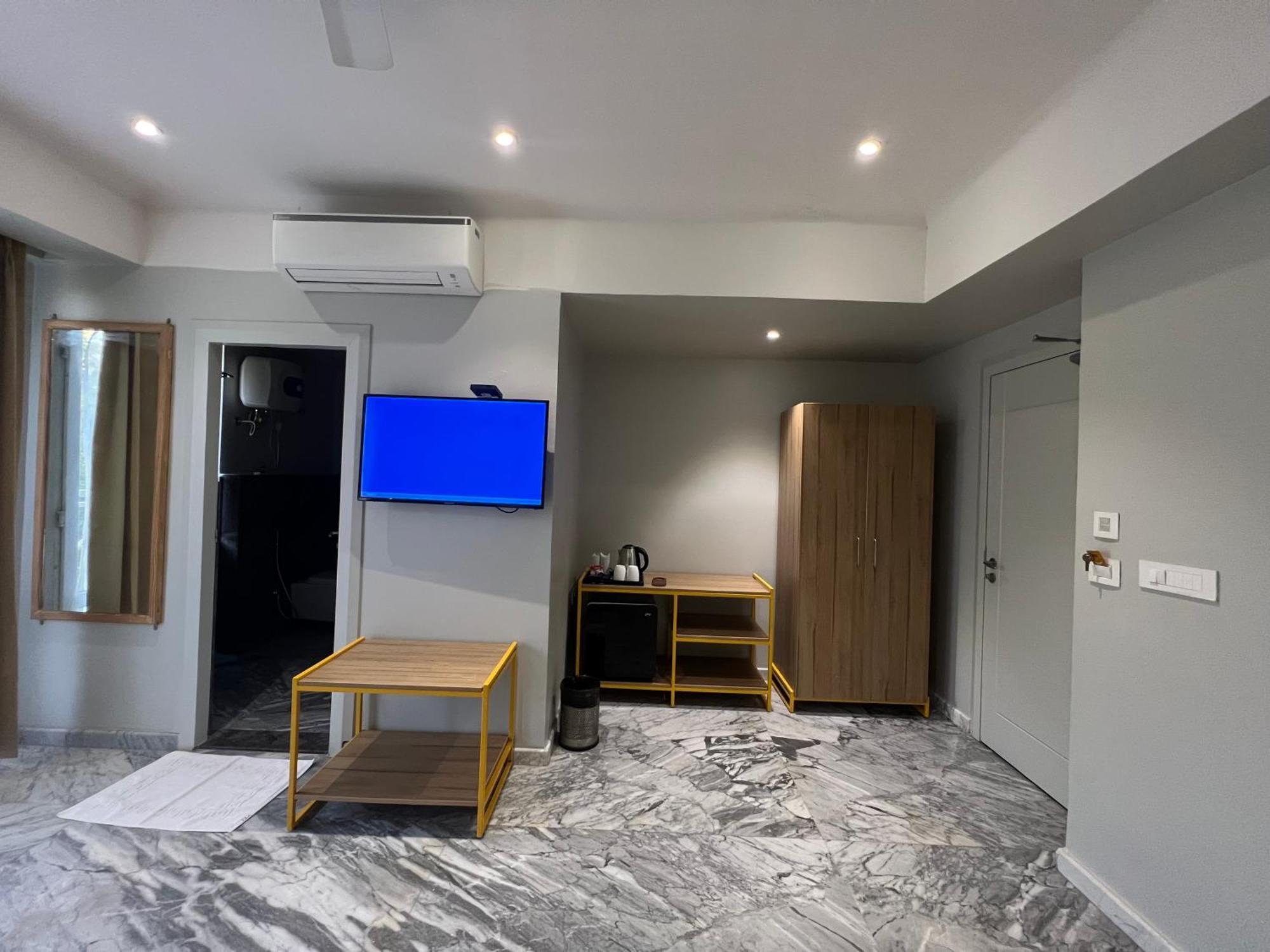 Phoenix - Unmatched Comfort Udaipur Eksteriør billede